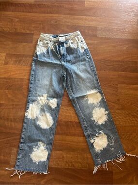 PacSun Bleached Patch Denim Jeans - Blue / White